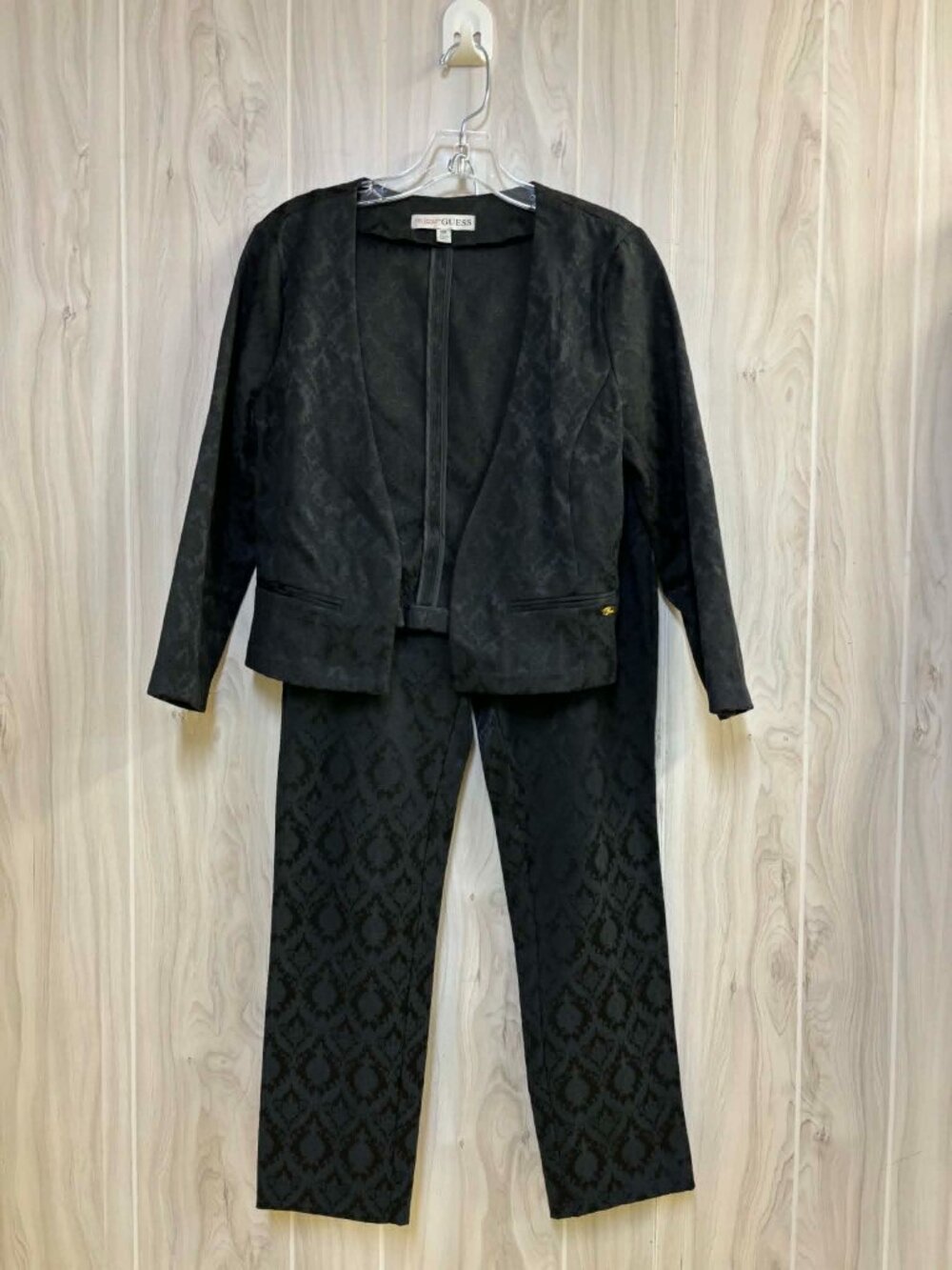 Black Guess 2 piece set